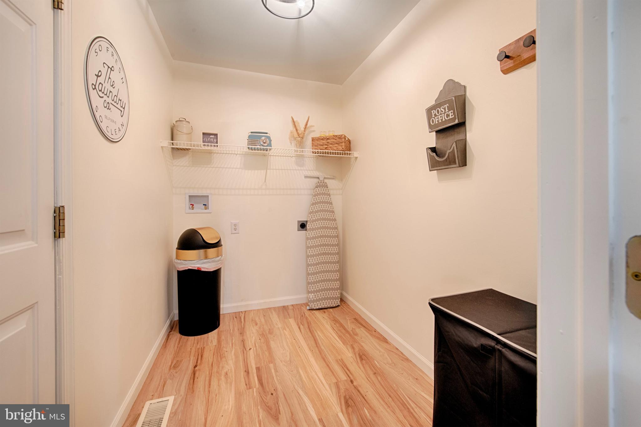 PERRYVILLE - Residential