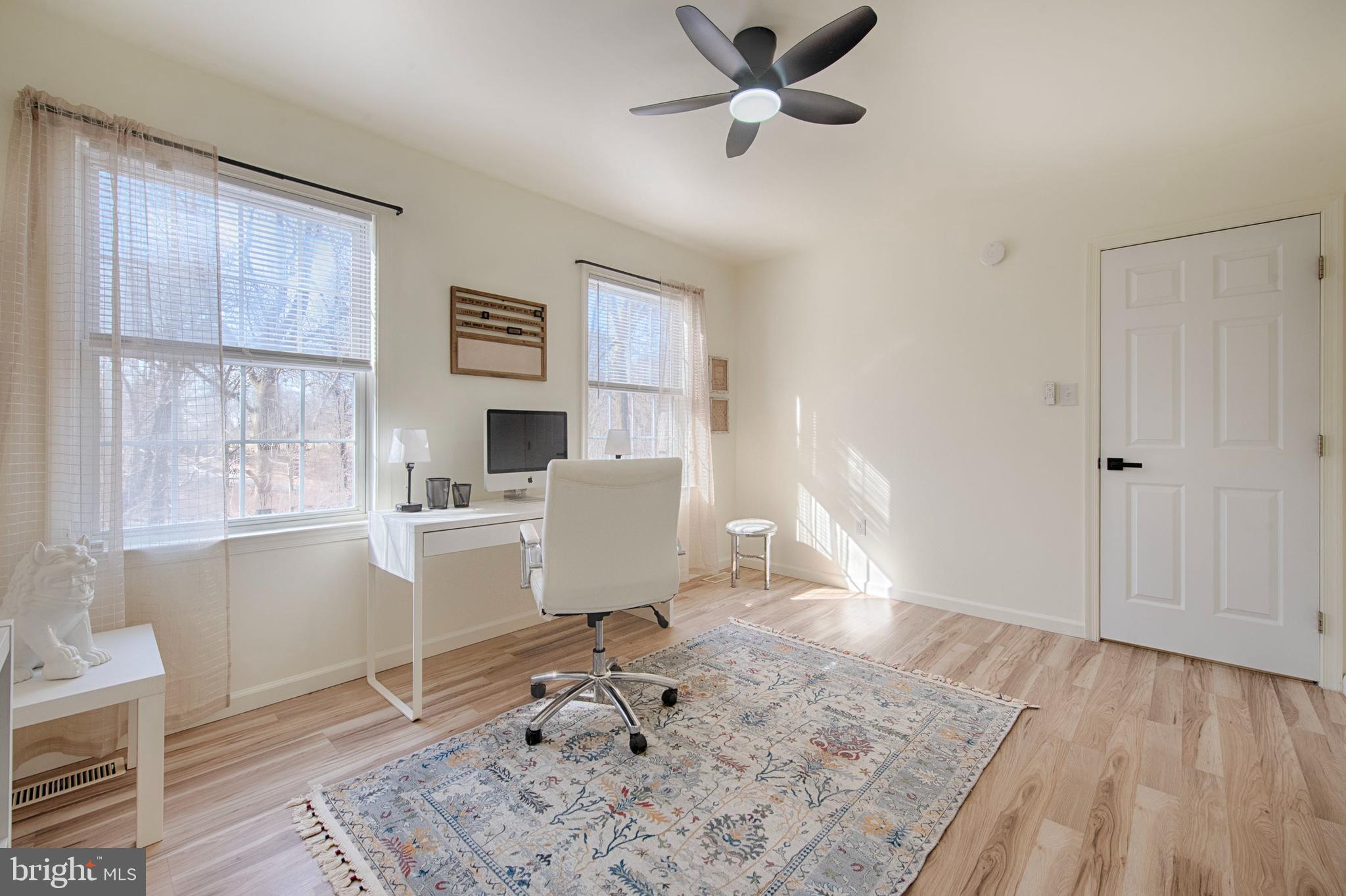 PERRYVILLE - Residential