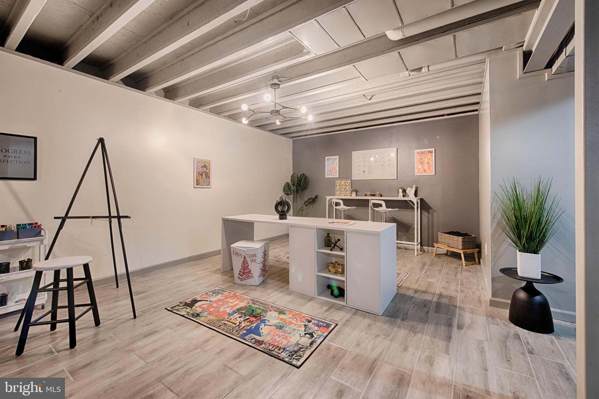 PERRYVILLE - Residential