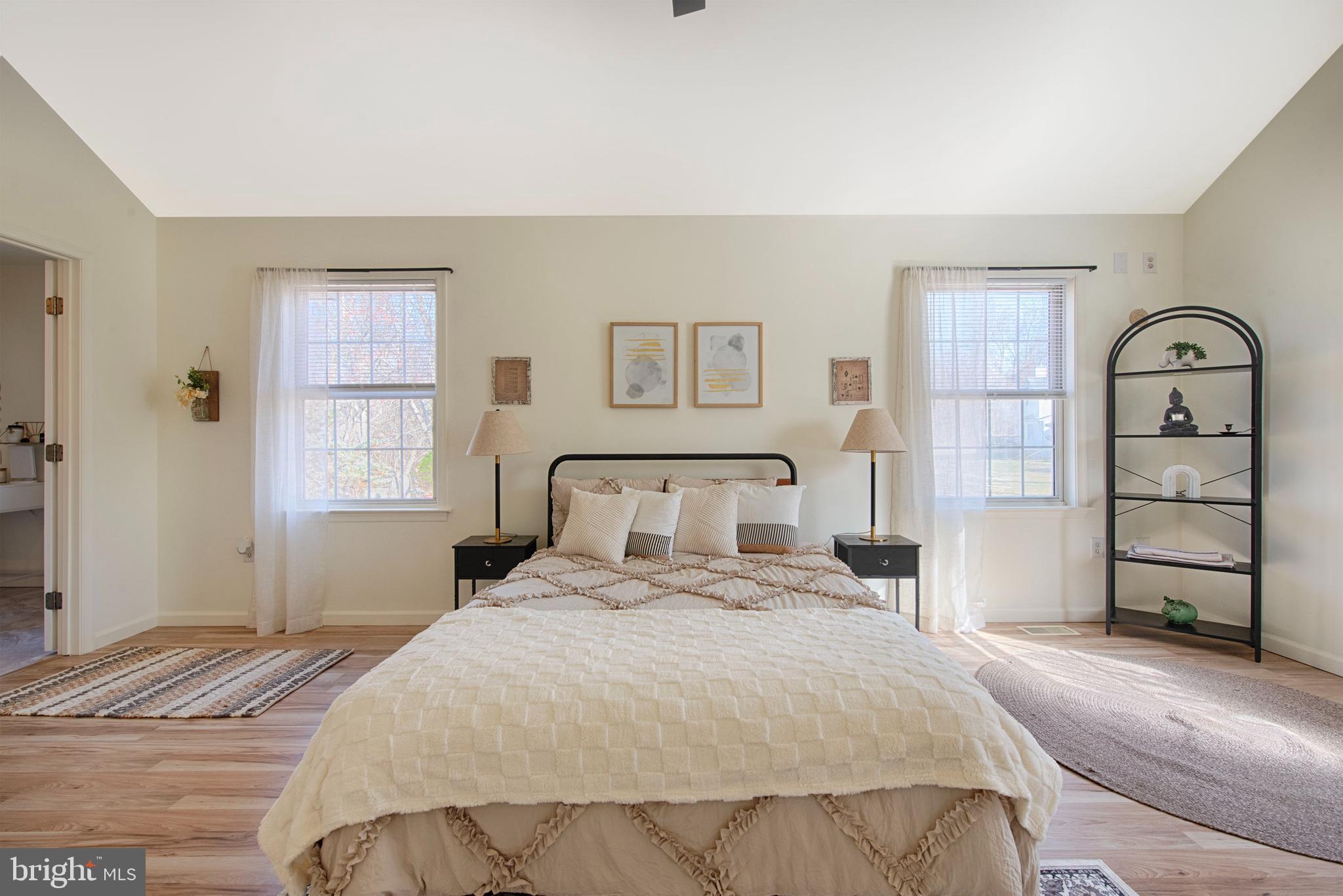 PERRYVILLE - Residential