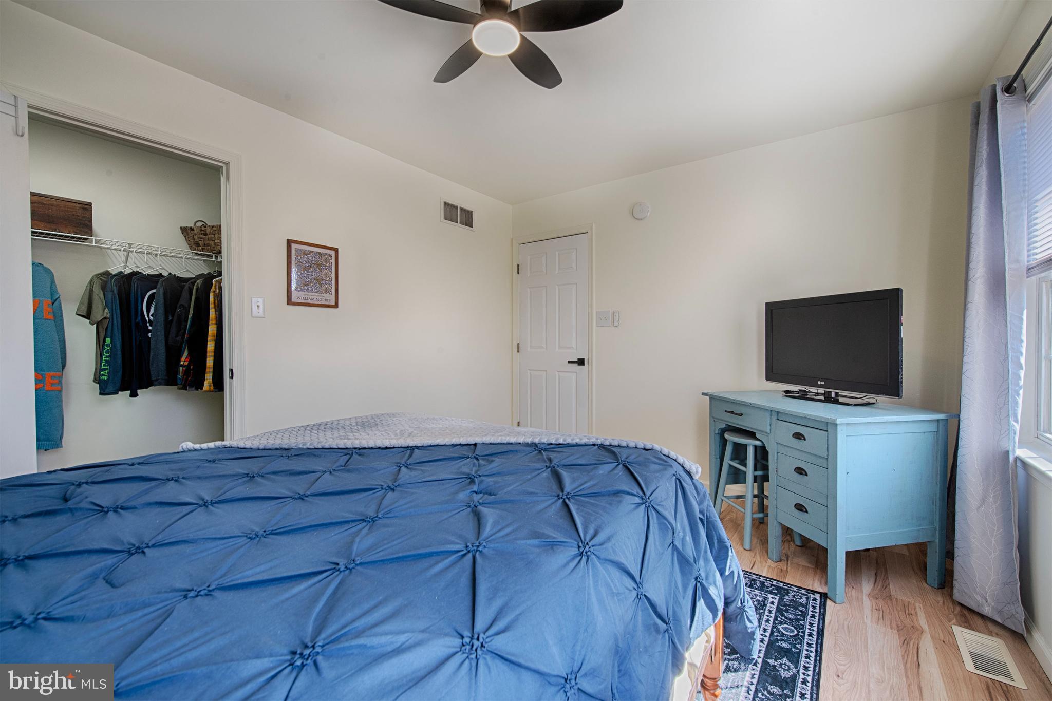 PERRYVILLE - Residential