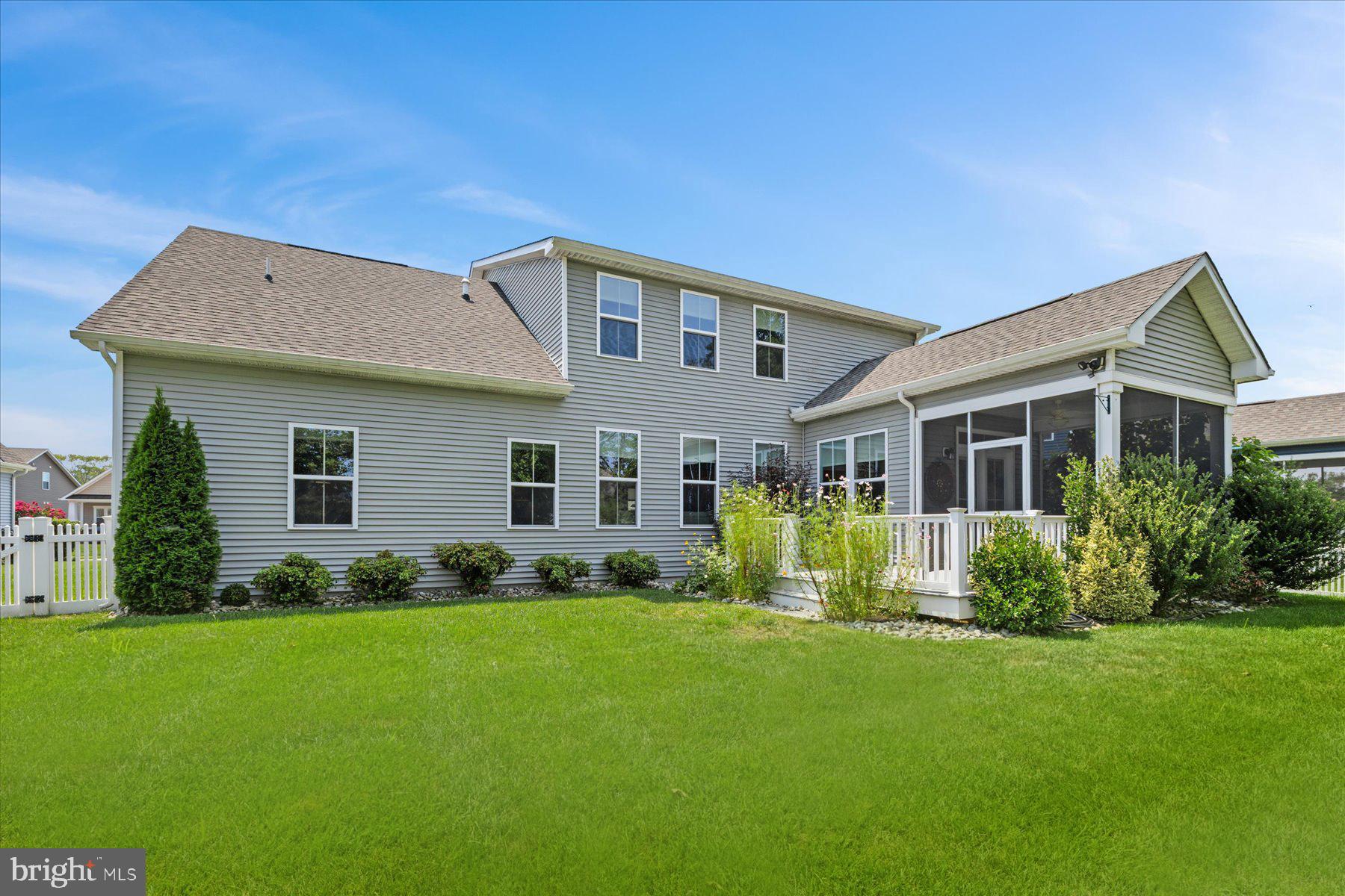 36634 GREENWAY DRIVE