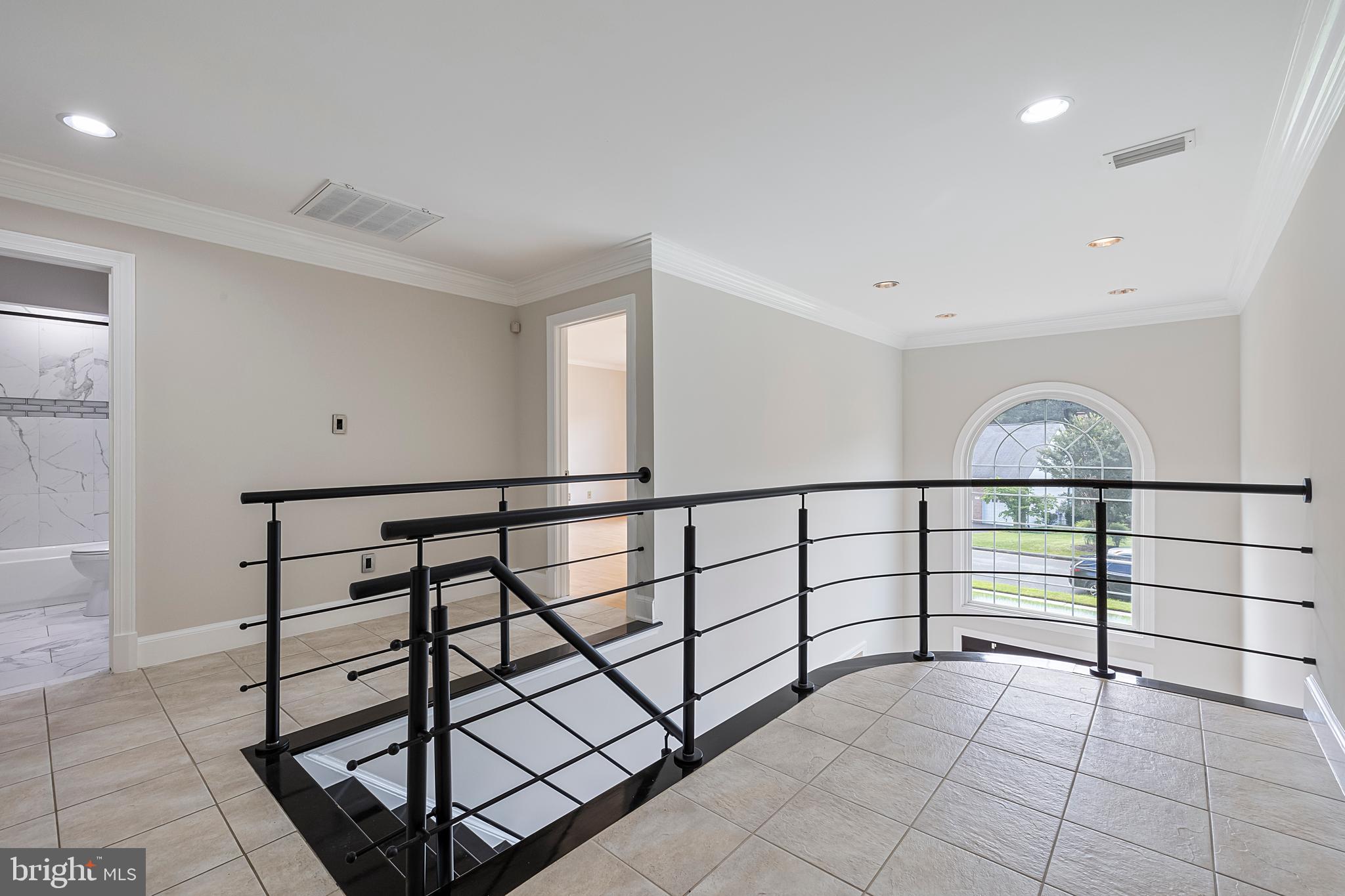 BARRINGTON - Residential