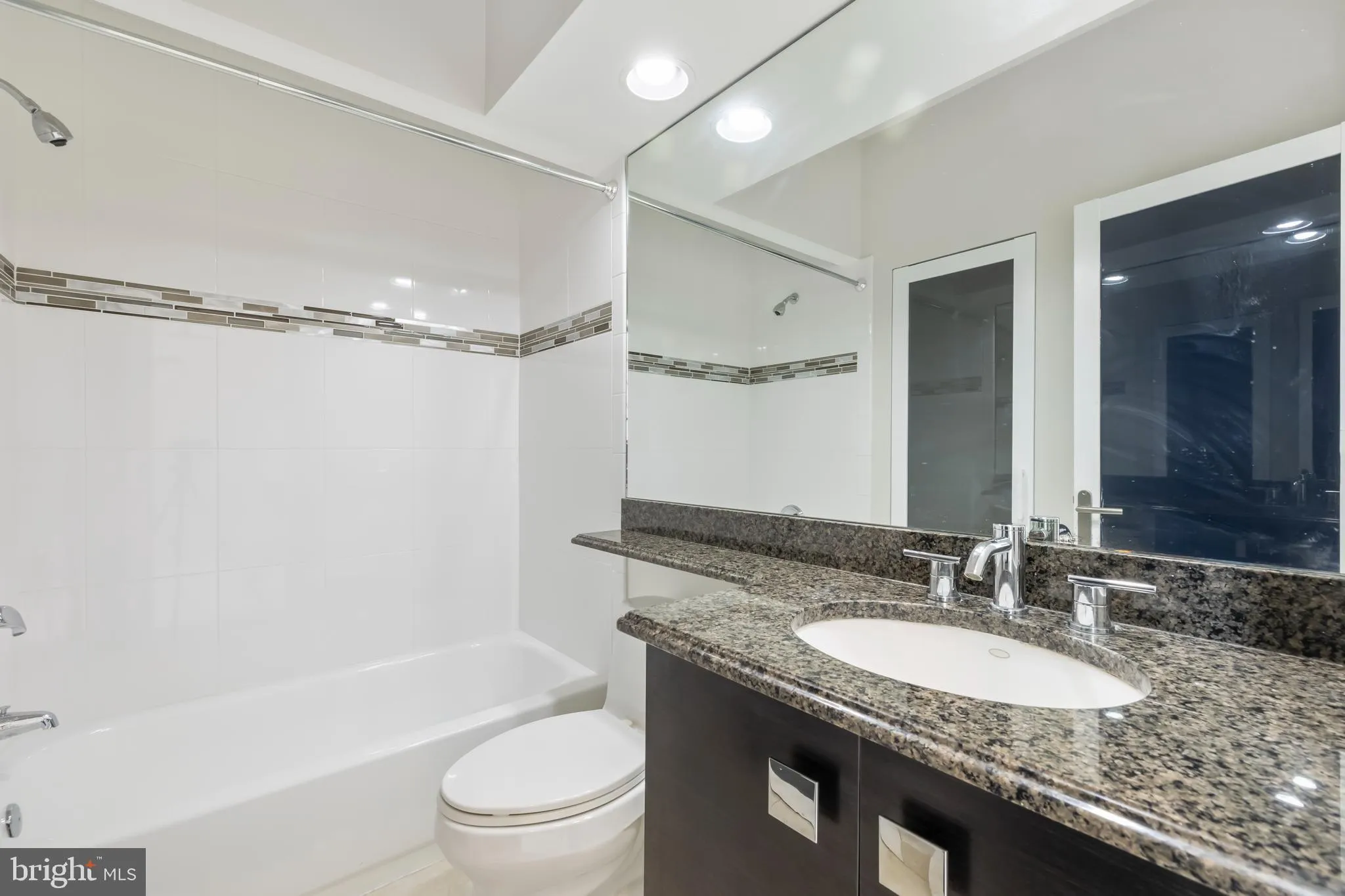 Fairfax Station, Virginia 22039, United States, 4 Bedrooms Bedrooms, ,5 BathroomsBathrooms,Residential,Coming Soon,165450