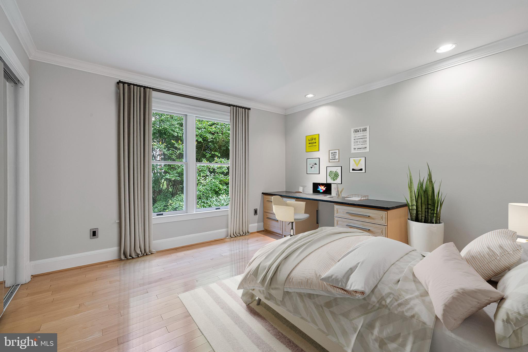 BARRINGTON - Residential