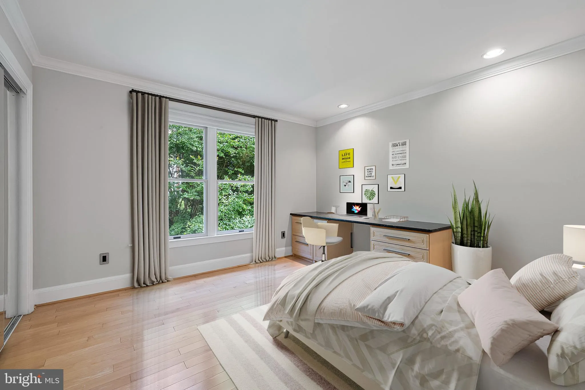 Fairfax Station, Virginia 22039, United States, 4 Bedrooms Bedrooms, ,5 BathroomsBathrooms,Residential,Coming Soon,165450