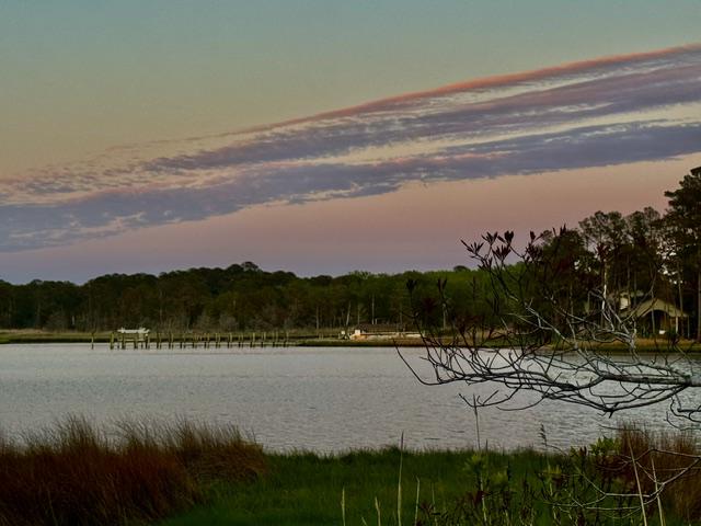GLEN RIDDLE - Land