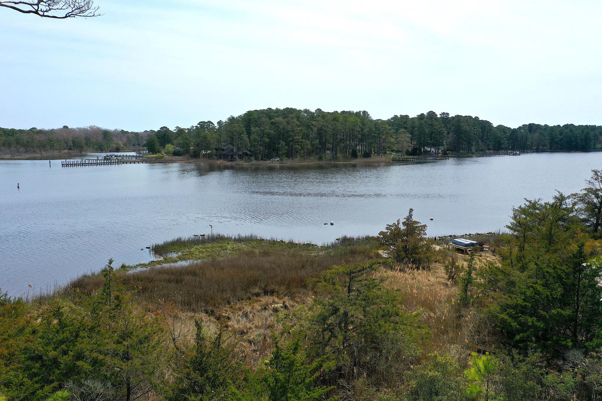GLEN RIDDLE - Land