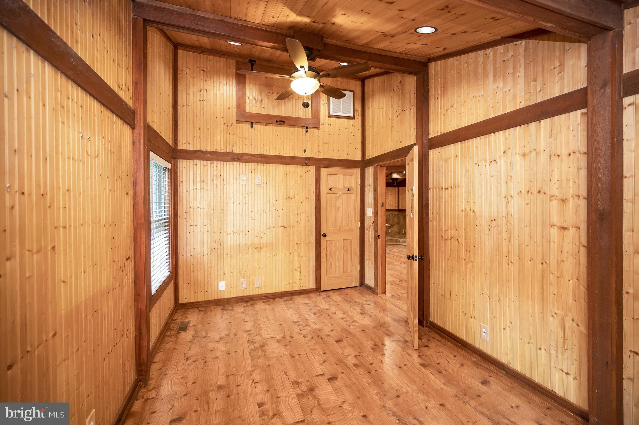 LAKE OF THE WOODS - Residential