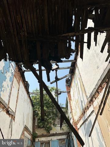 WINCHESTER - Residential