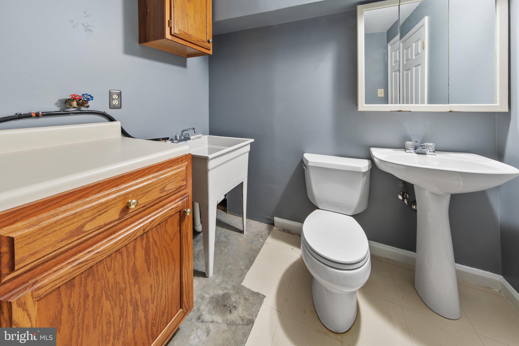 FREDERICKTOWNE ESTATES - Residential