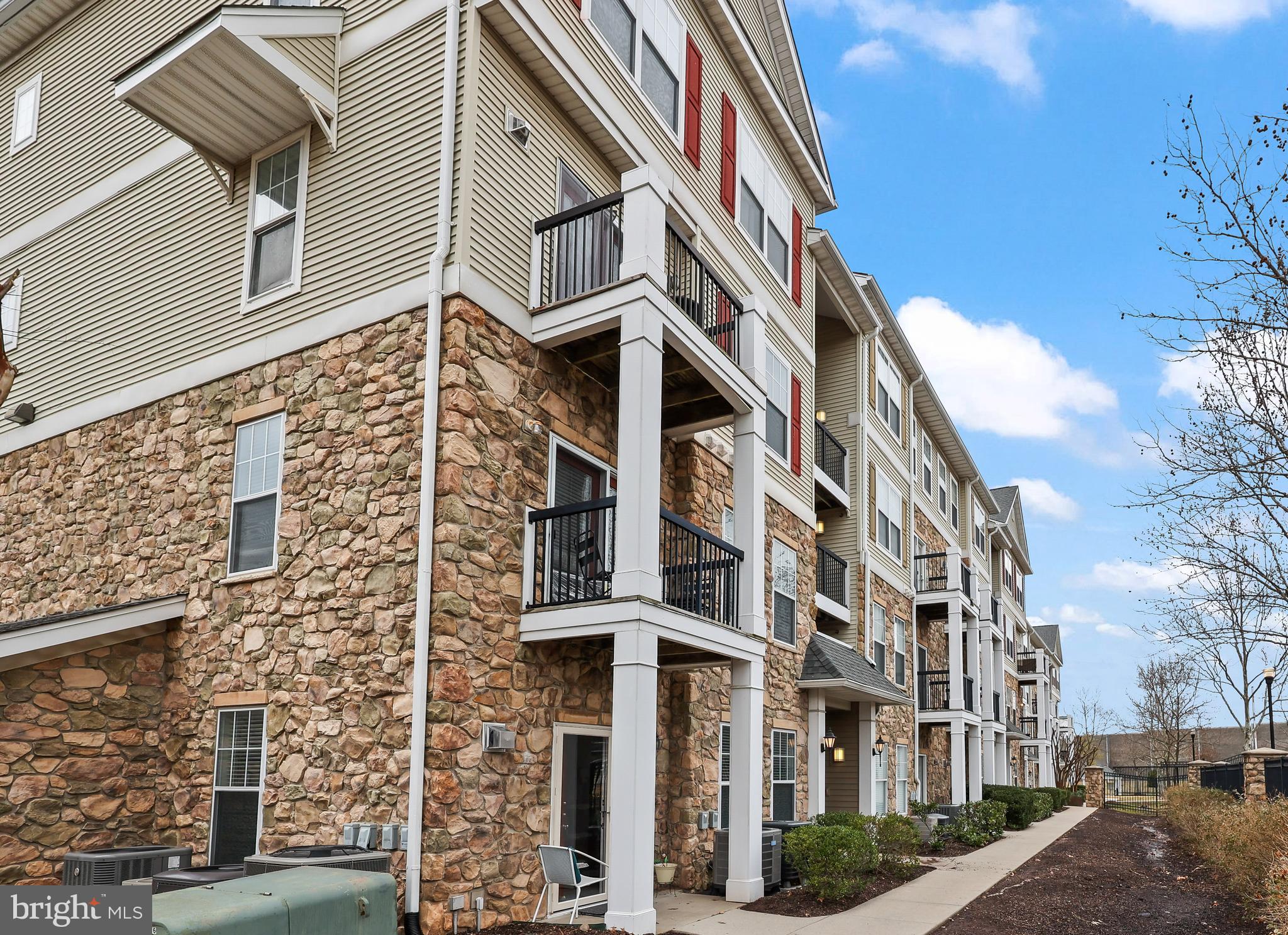 STONEGATE AT FAIRCREST - Residential