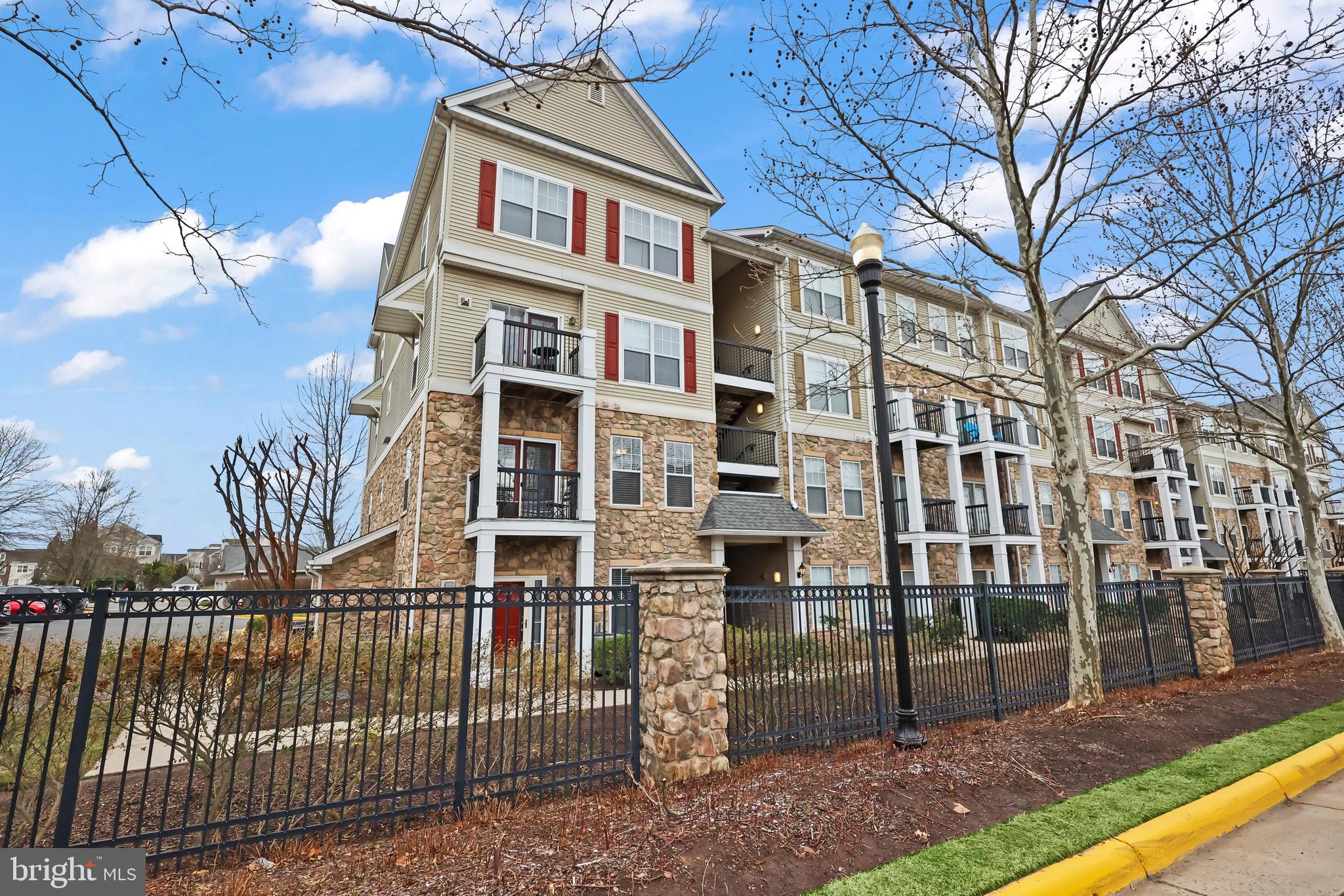 STONEGATE AT FAIRCREST - Residential