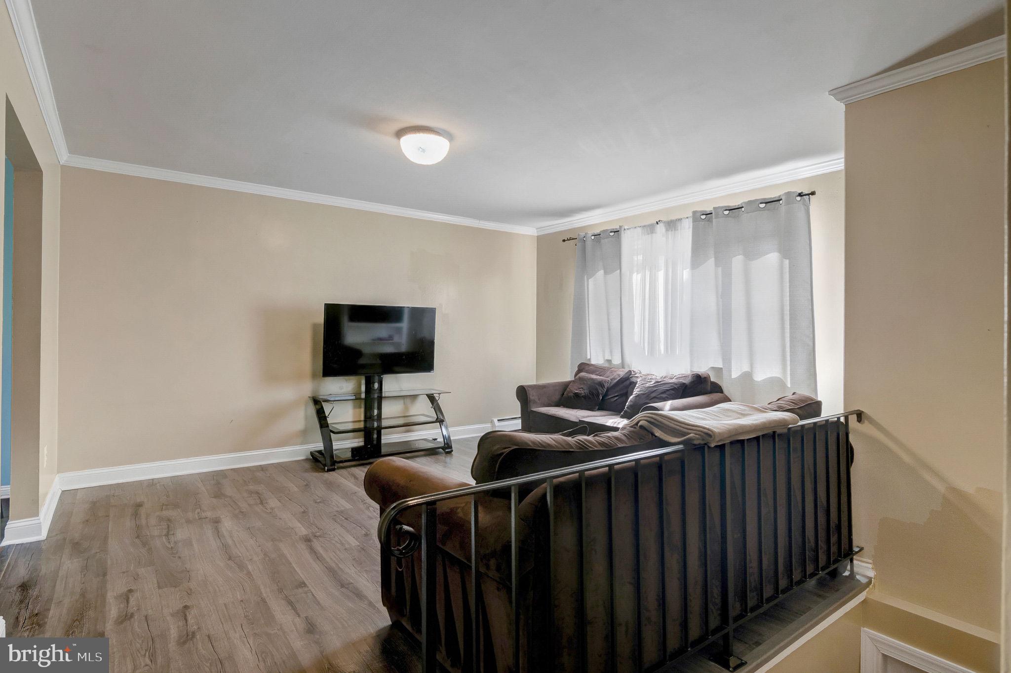 DALE CITY - Residential