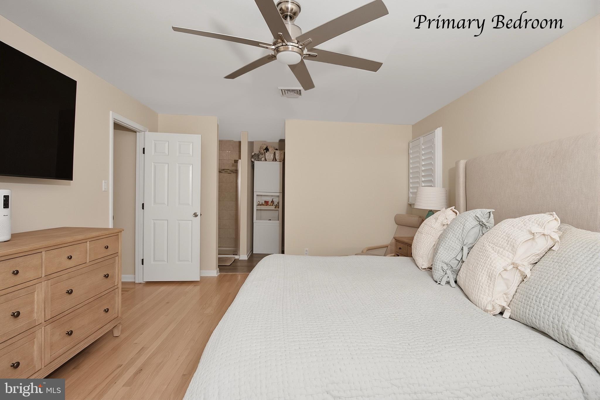 COLONIAL ACRES - Residential