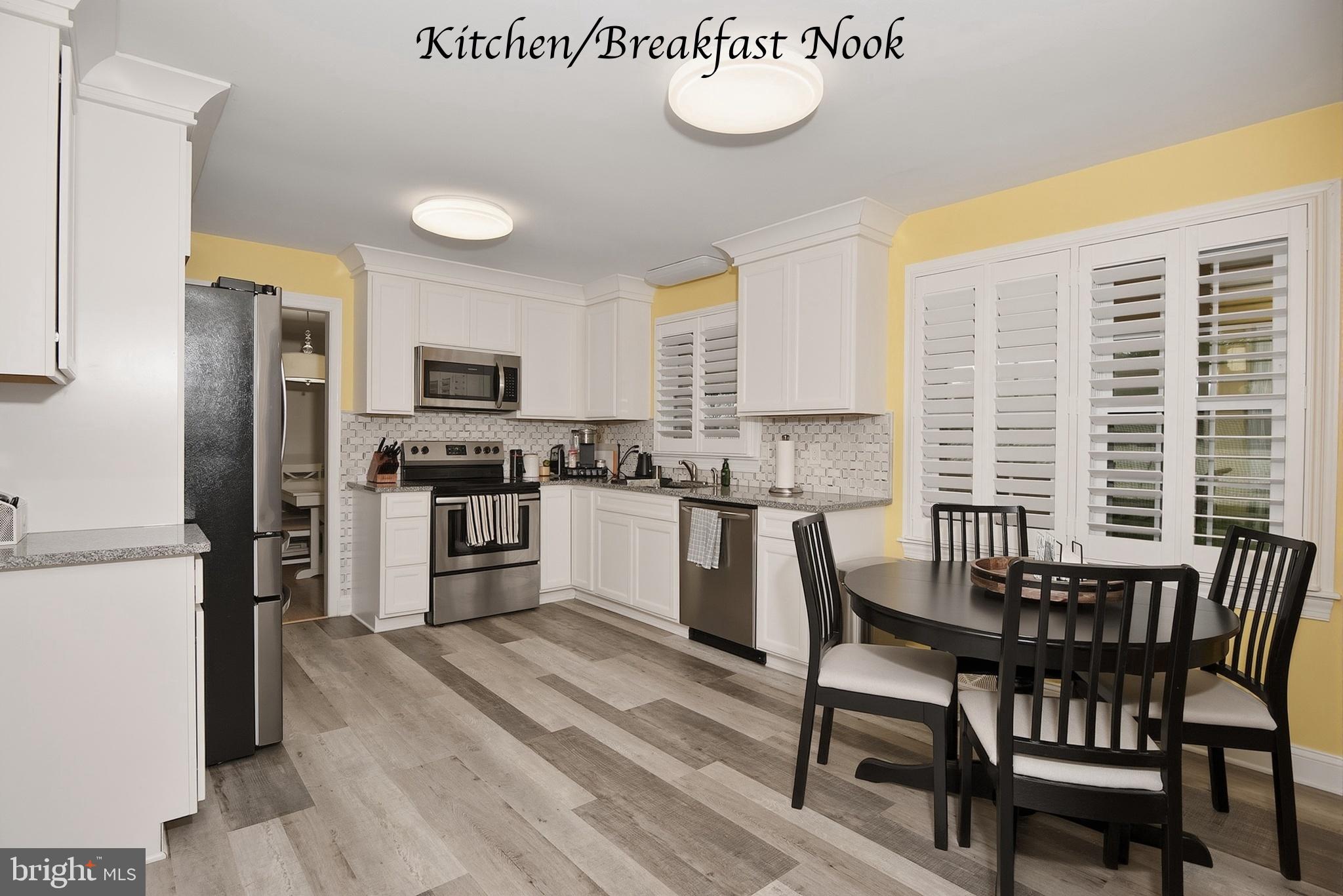 COLONIAL ACRES - Residential