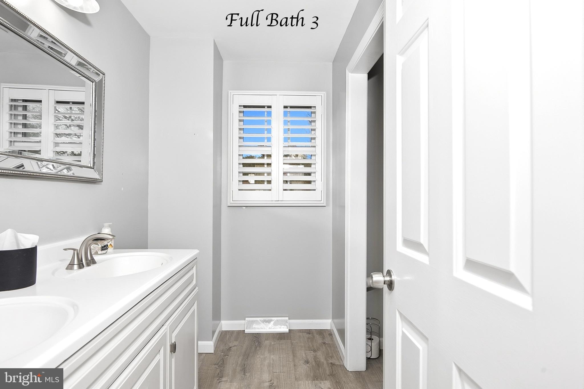 COLONIAL ACRES - Residential