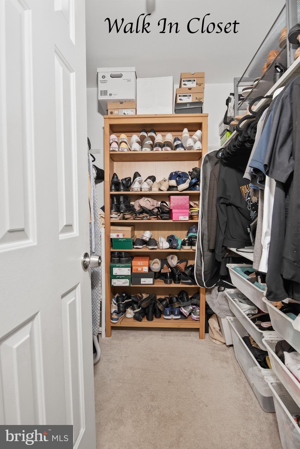 COLONIAL ACRES - Residential