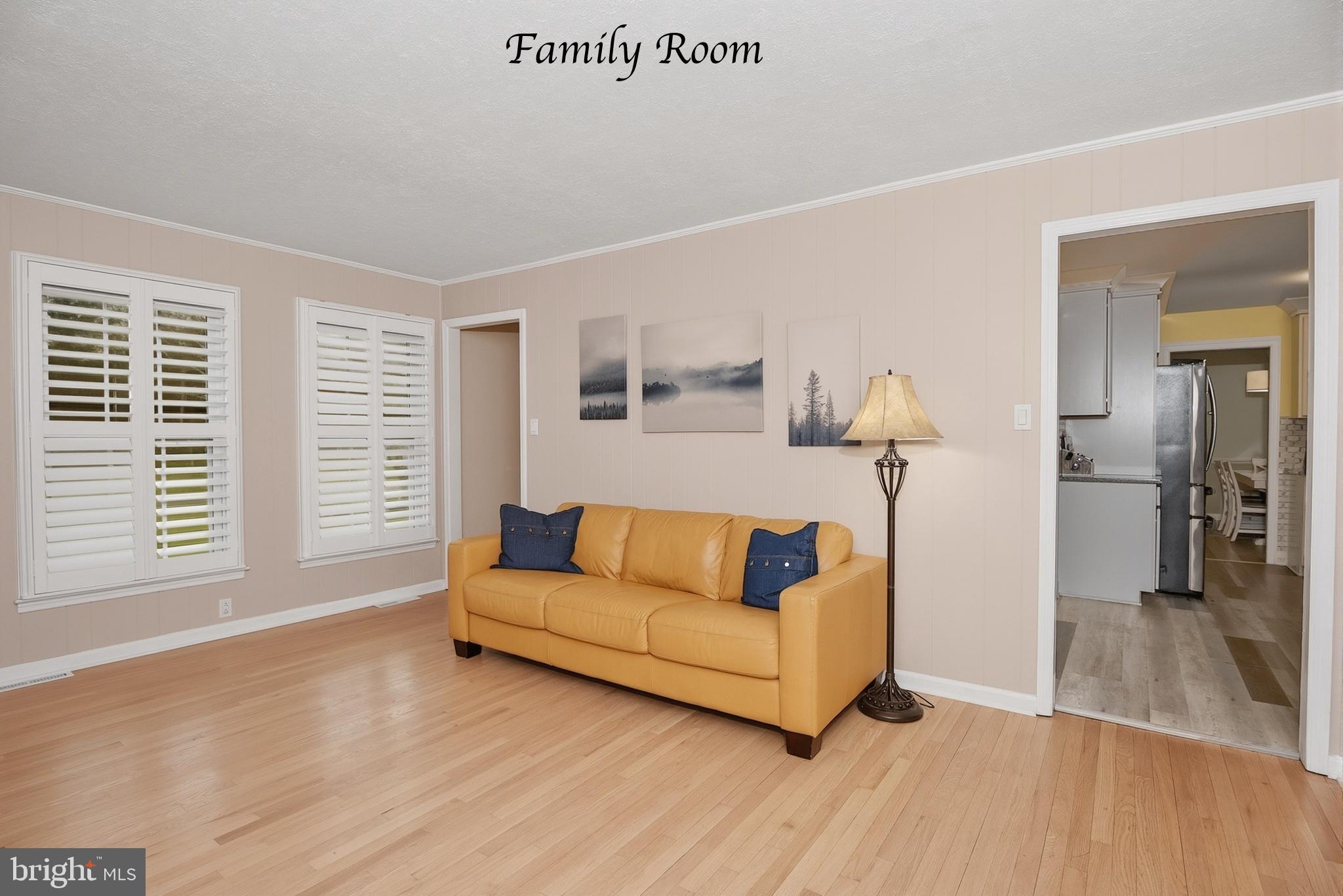 COLONIAL ACRES - Residential