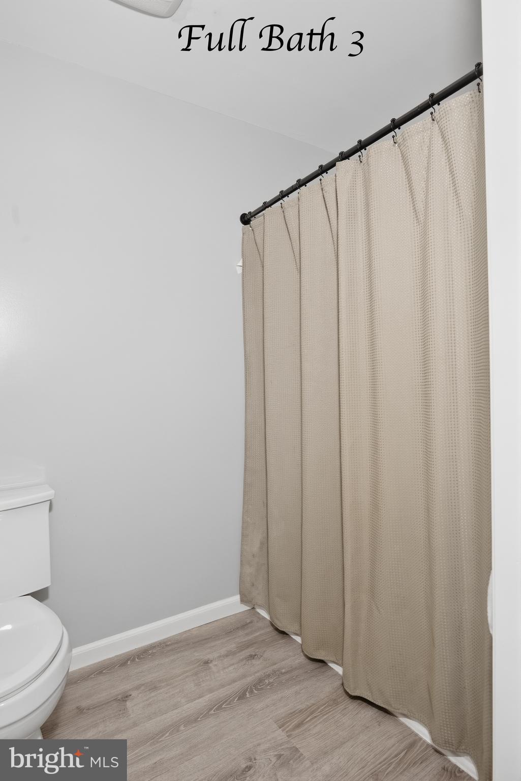 COLONIAL ACRES - Residential