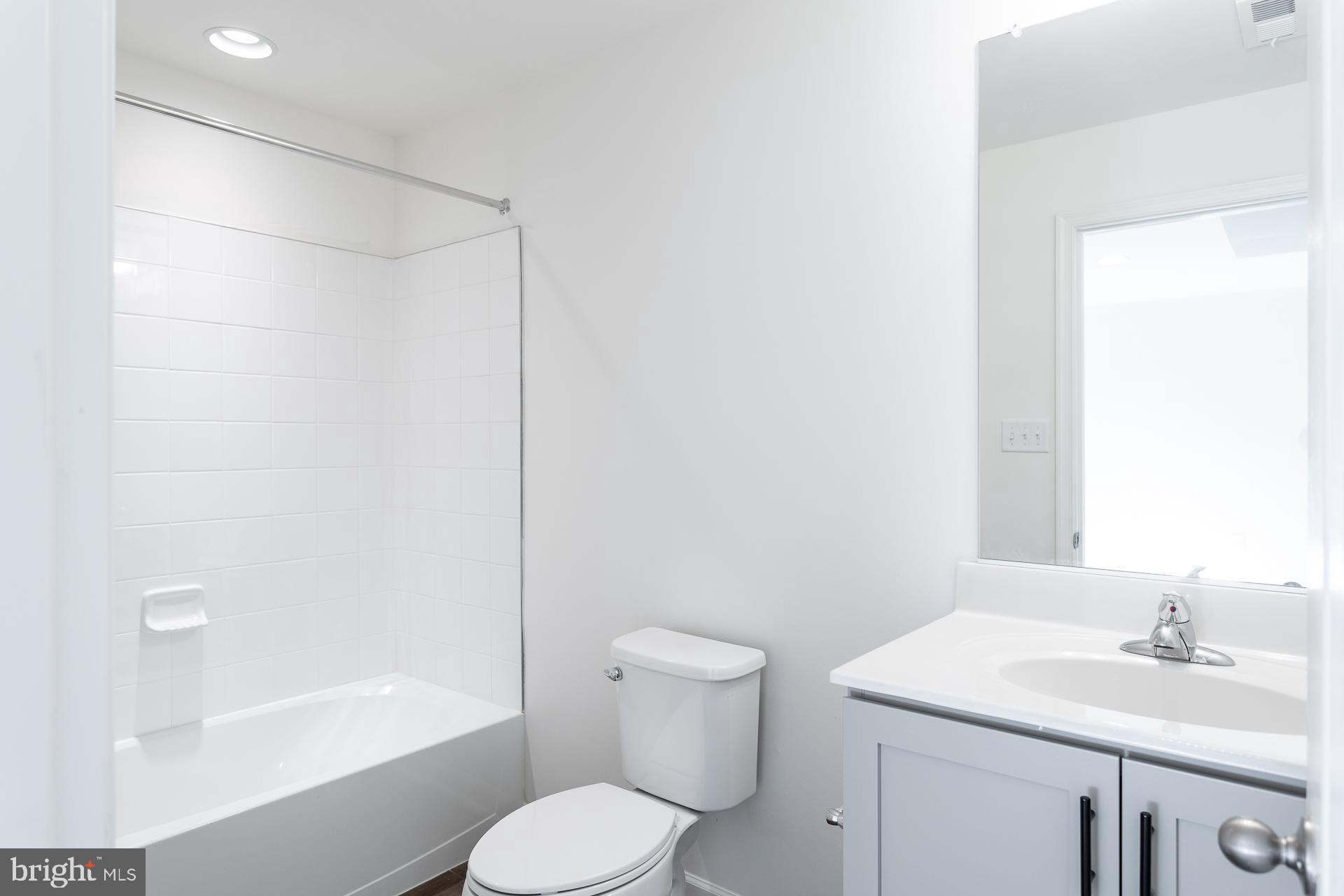 ARCHERS ROCK - Residential