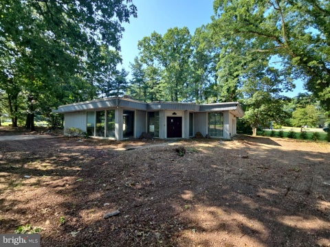 Homes For Sale - 10 Oak Drive<br/> Cumberland County, BRIDGETON, NJ 08302