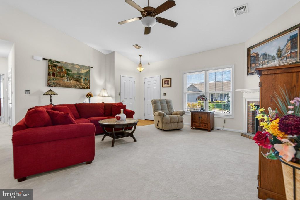 Photo of 717 Heather Ridge, MANHEIM, PA 17545 (MLS # PALA2089264)