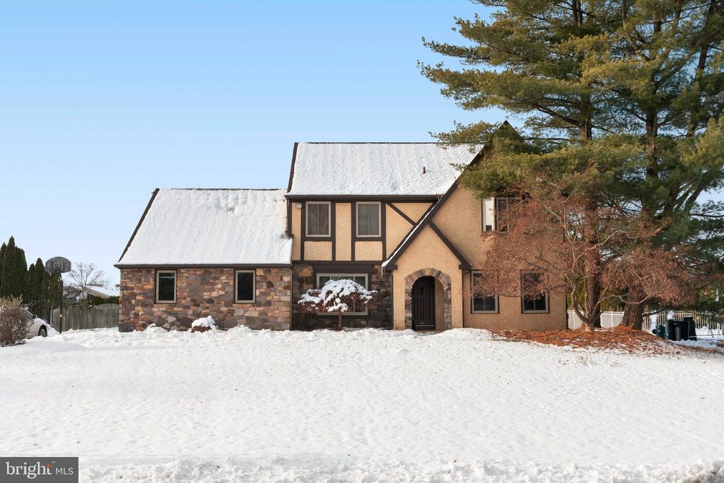 Photo of 98 Vermeer Drive, UPPER HOLLAND, PA 19053 (MLS # PABU2111726)