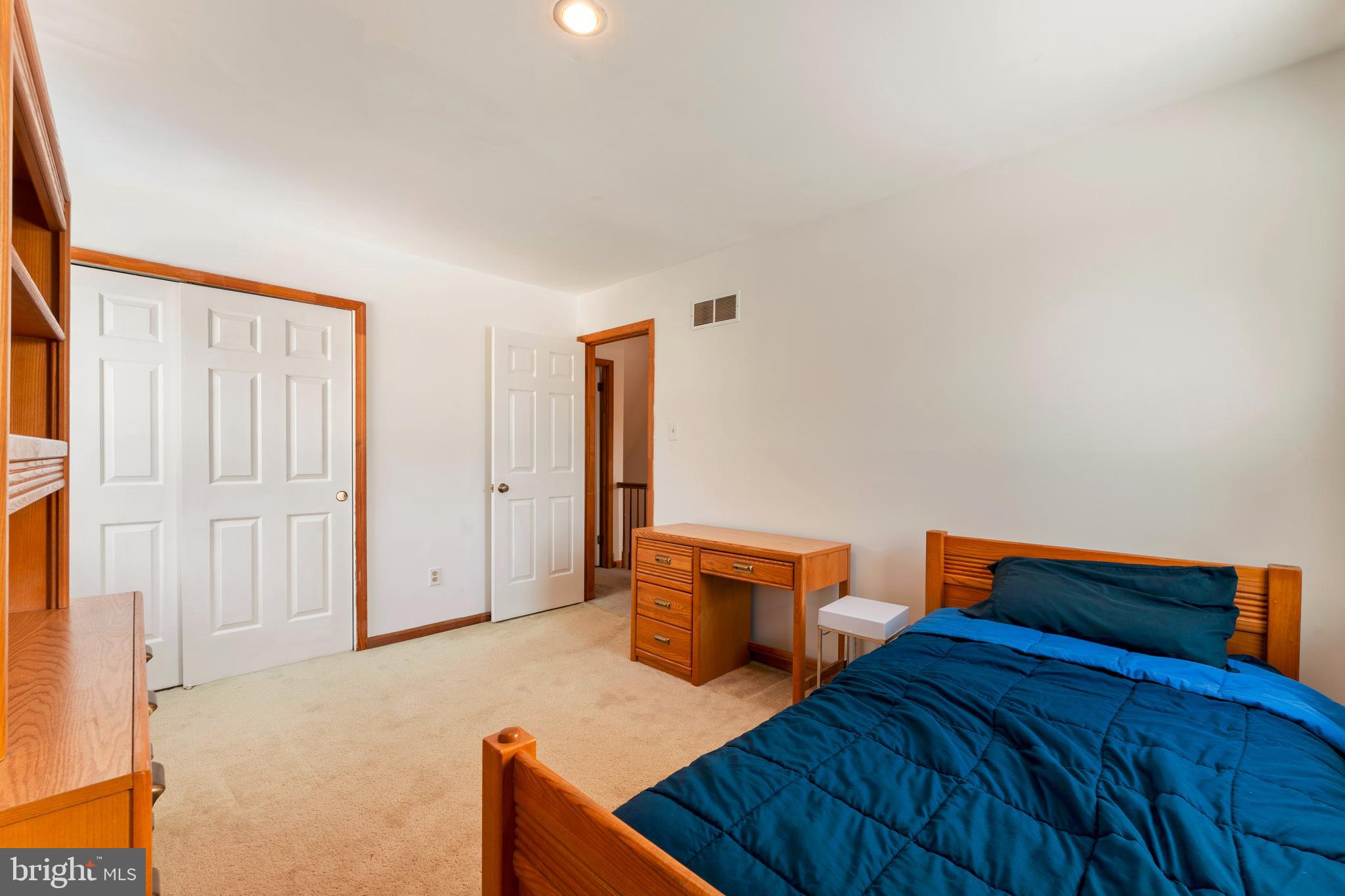 HOLLAND ACRES - Residential