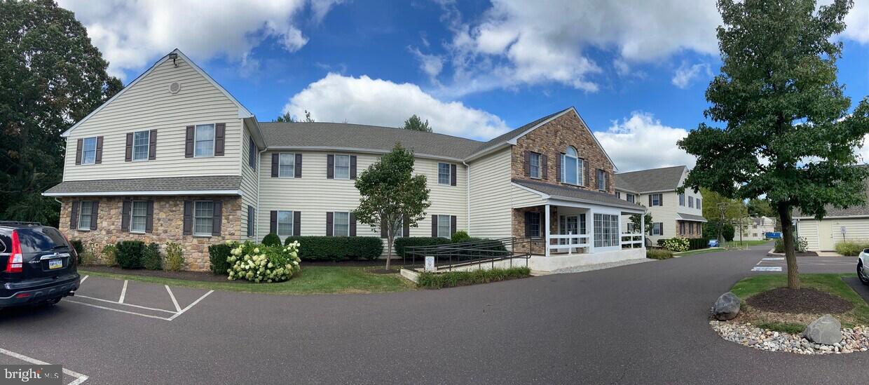 NEW BRITIAN - Commercial Lease