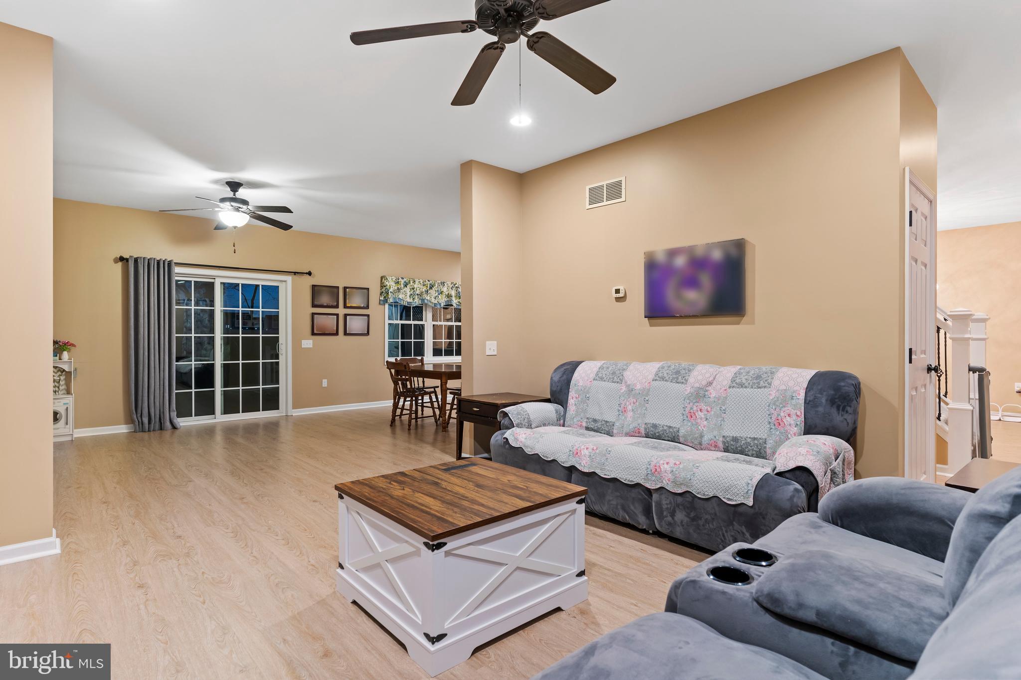 HIGHLANDS - Residential