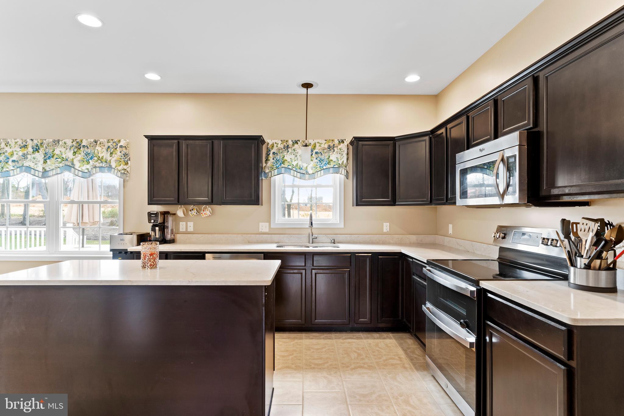 HIGHLANDS - Residential