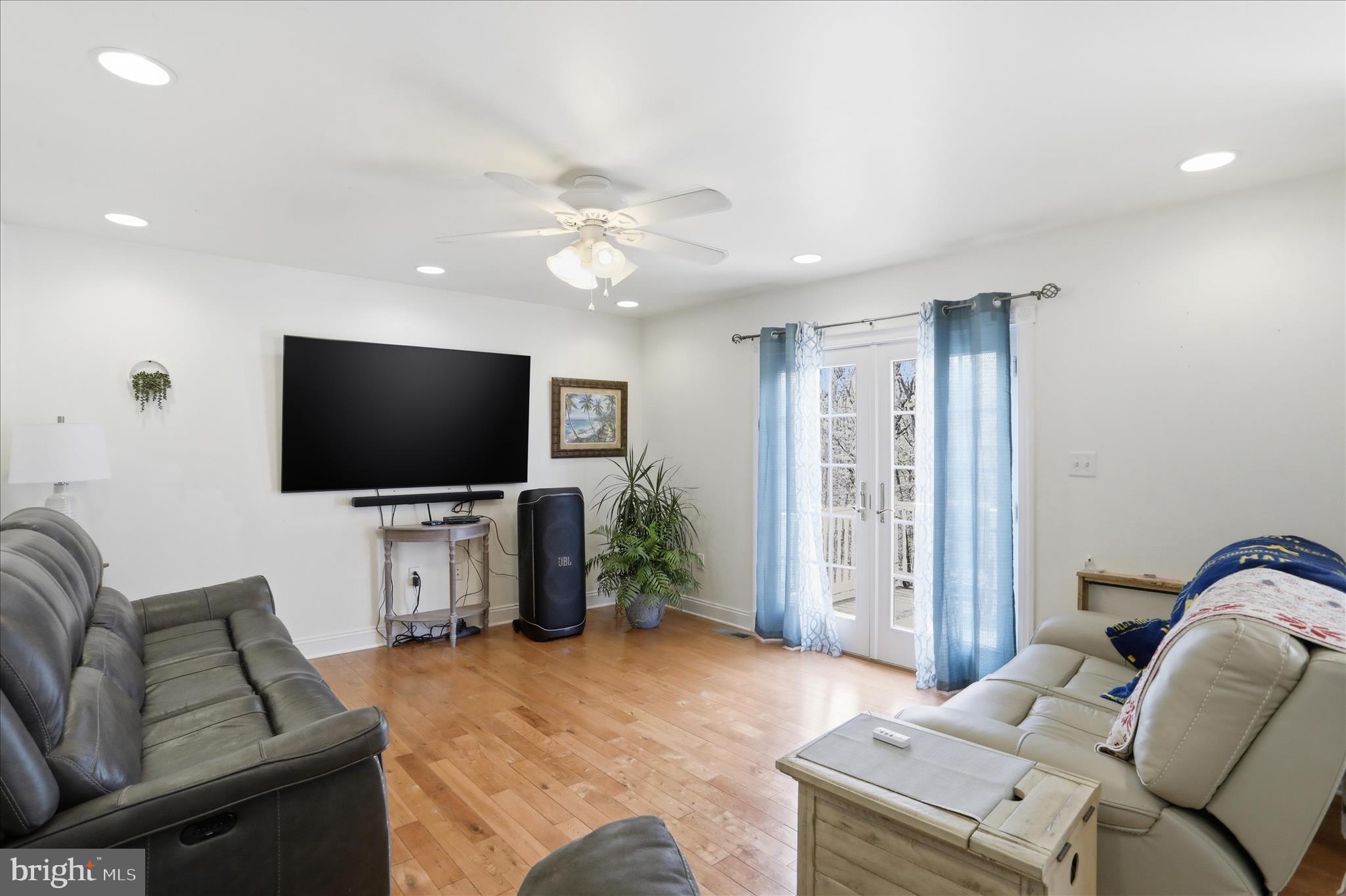 RAWLINGS HEIGHTS - Residential