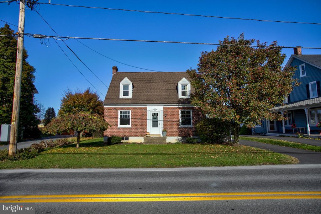 Photo of 56 LANCASTER AVE, STRASBURG, PA 17579 (MLS # PALA2027668)