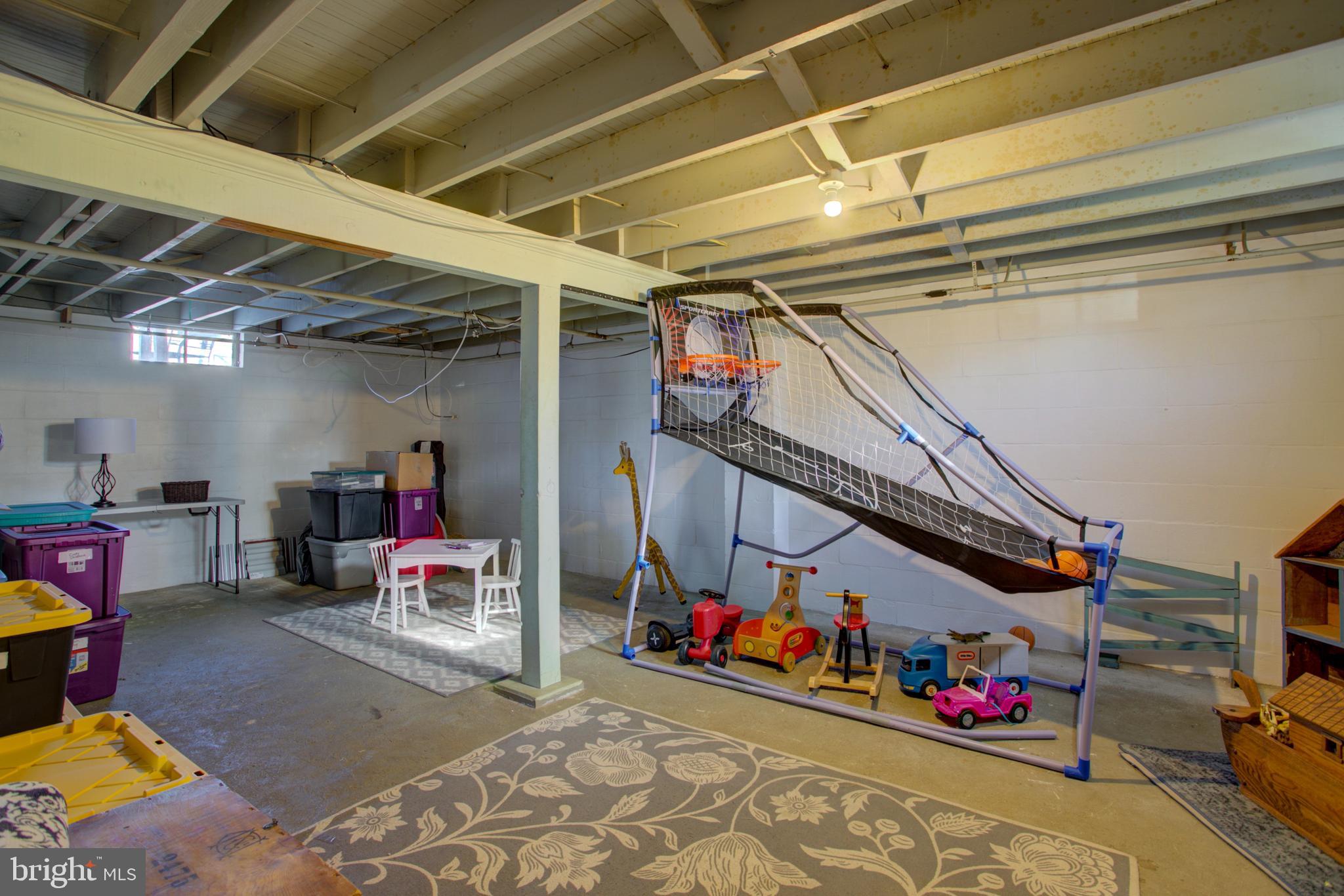 STRASBURG BOROUGH - Residential