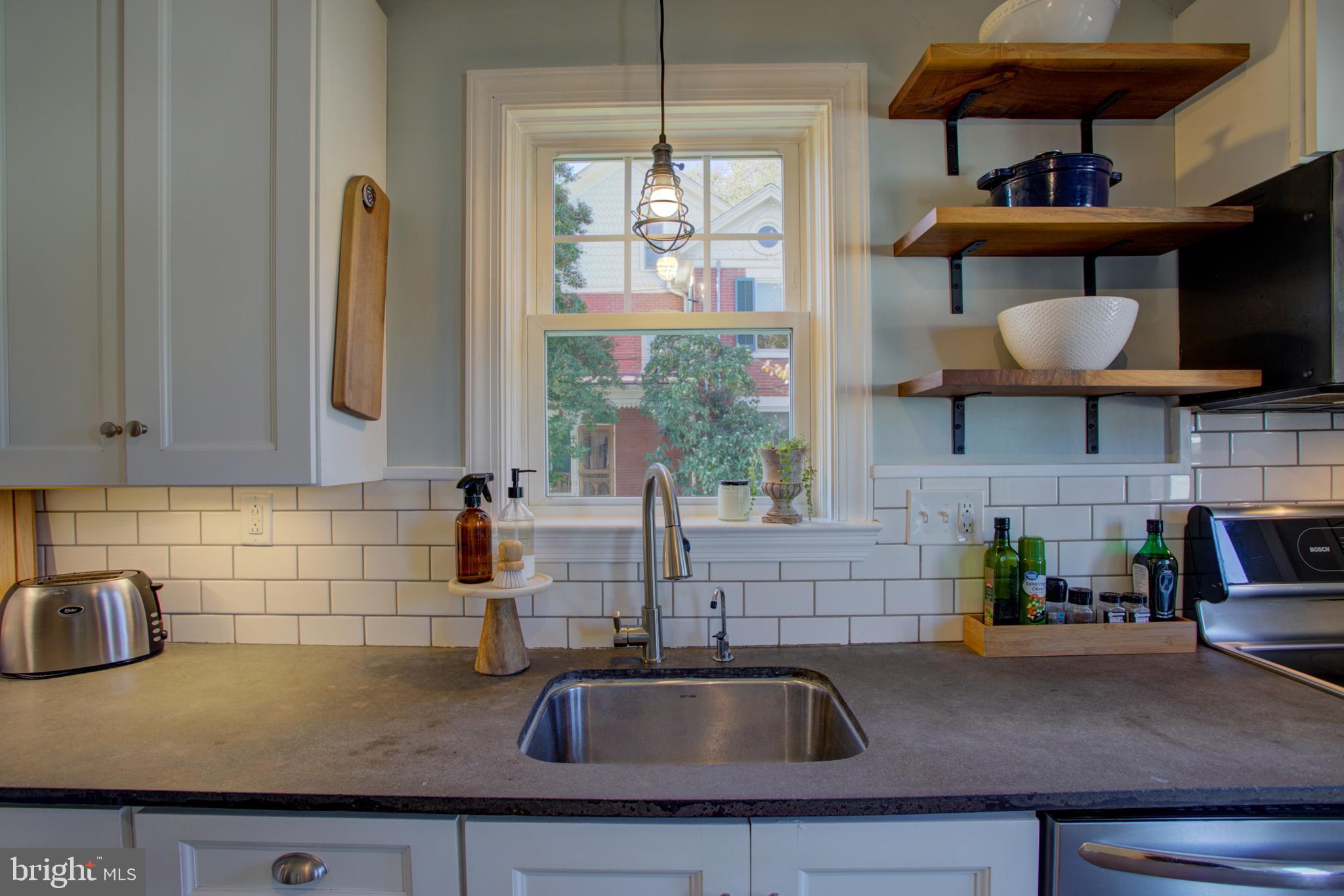 STRASBURG BOROUGH - Residential