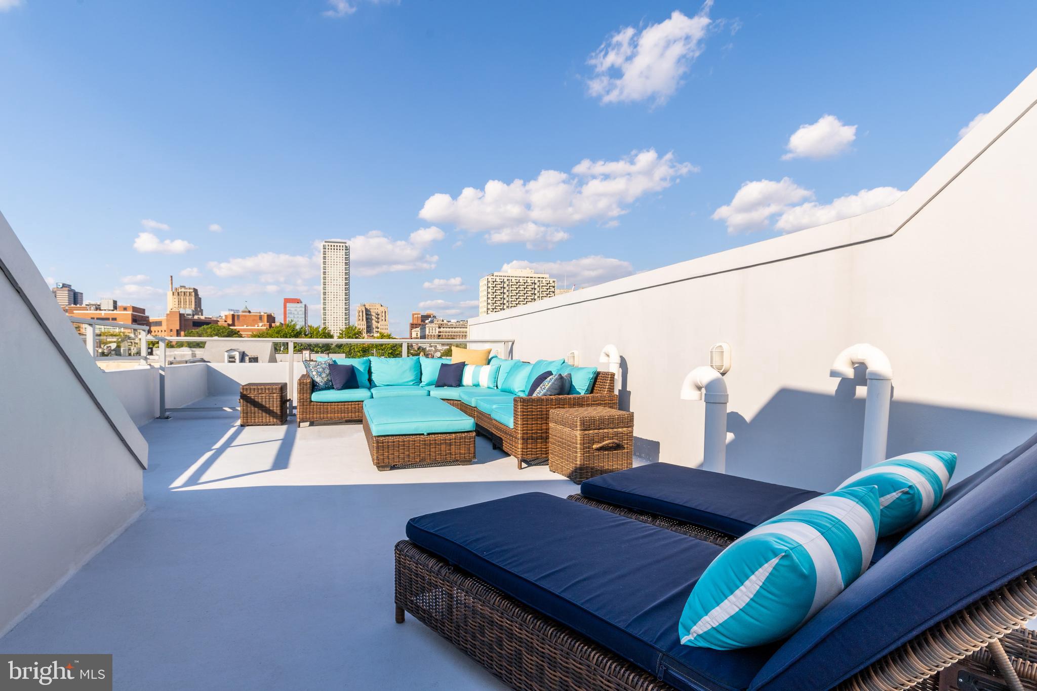 BELLA VISTA - Residential