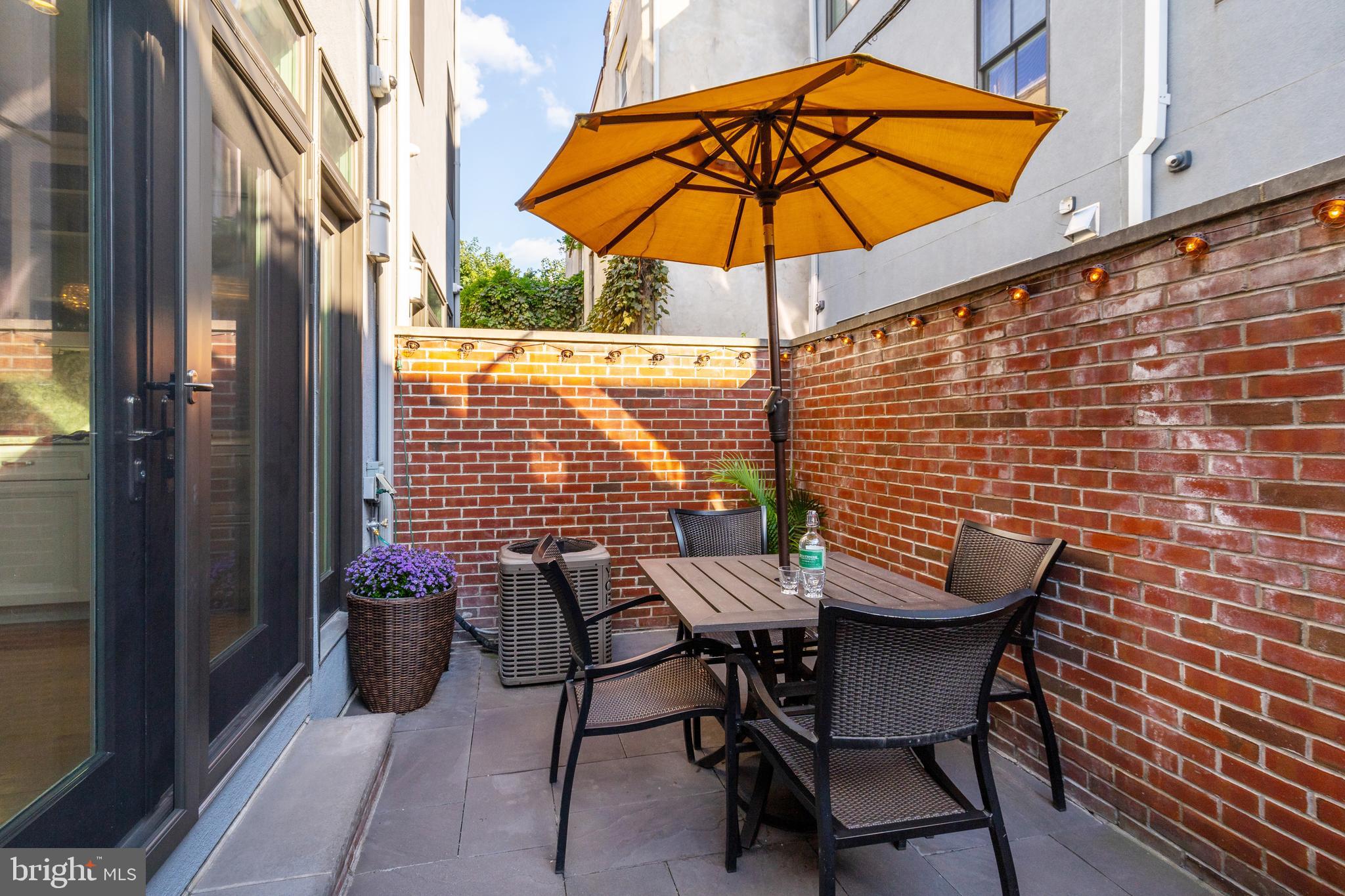 BELLA VISTA - Residential