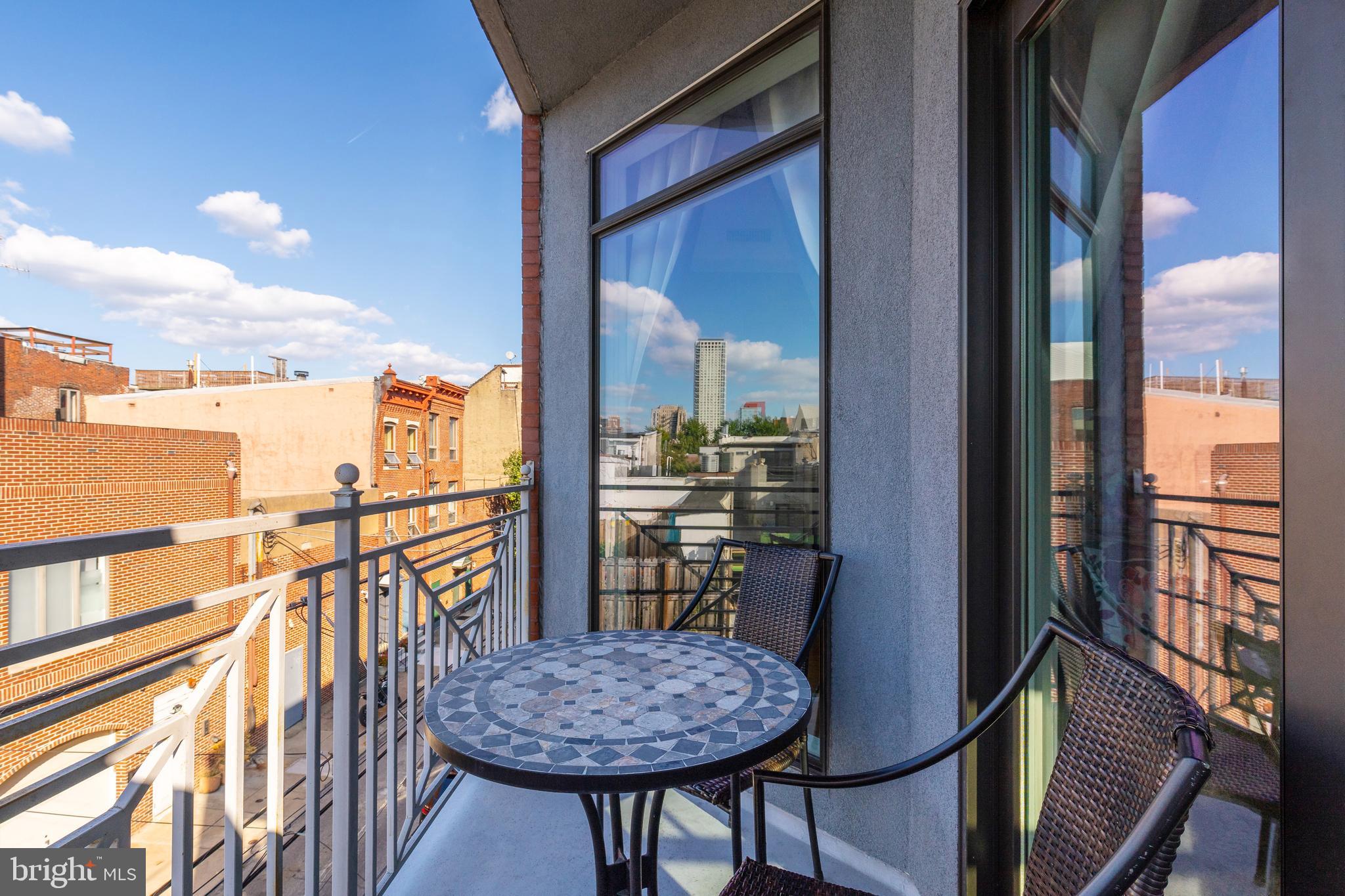 BELLA VISTA - Residential