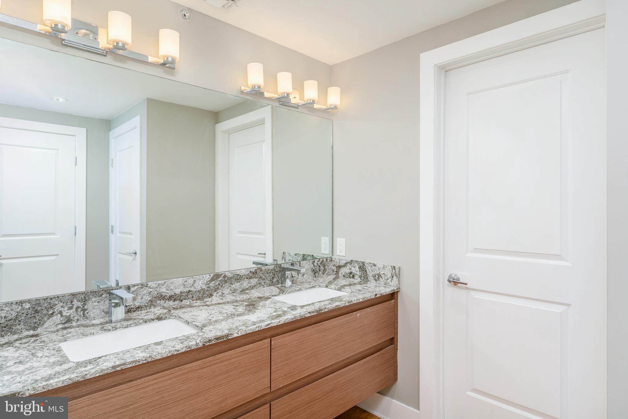 BELLA VISTA - Residential