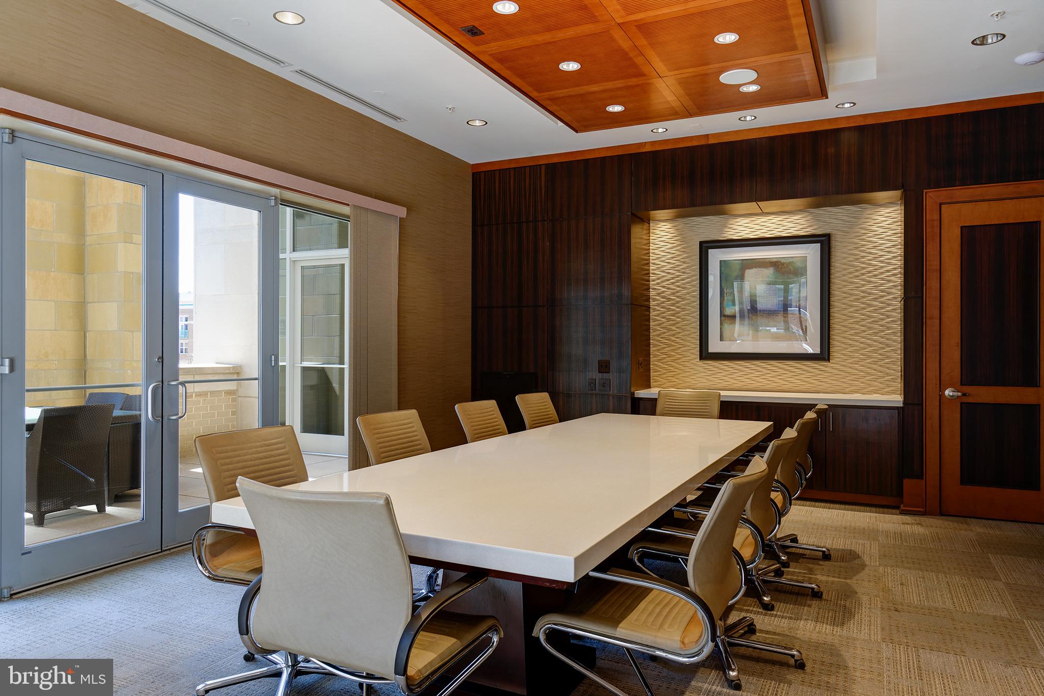 MIDTOWN AT RESTON TOWN CENTER - Residential