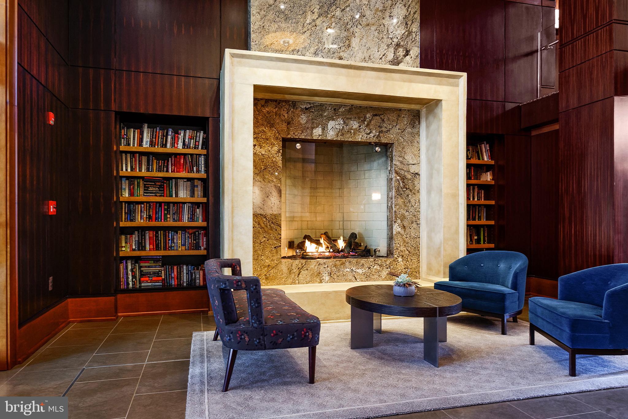 MIDTOWN AT RESTON TOWN CENTER - Residential