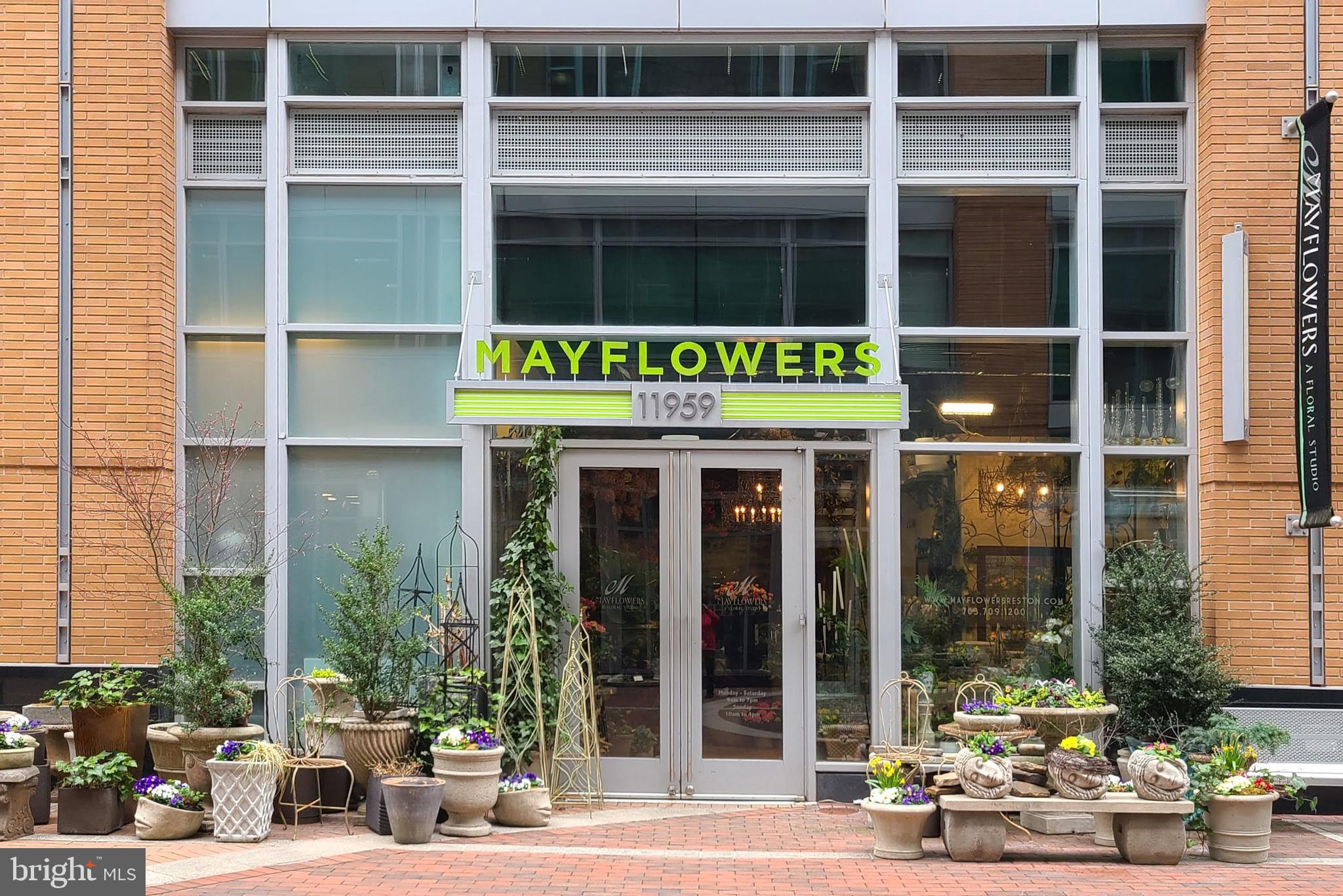 MIDTOWN AT RESTON TOWN CENTER - Residential