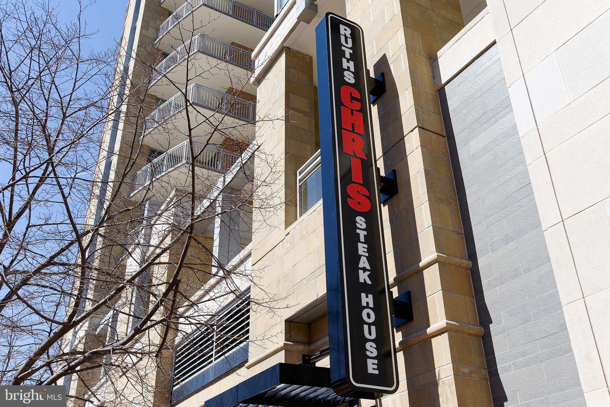 MIDTOWN AT RESTON TOWN CENTER - Residential