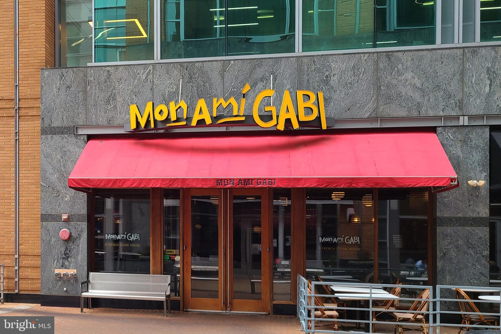 MIDTOWN AT RESTON TOWN CENTER - Residential