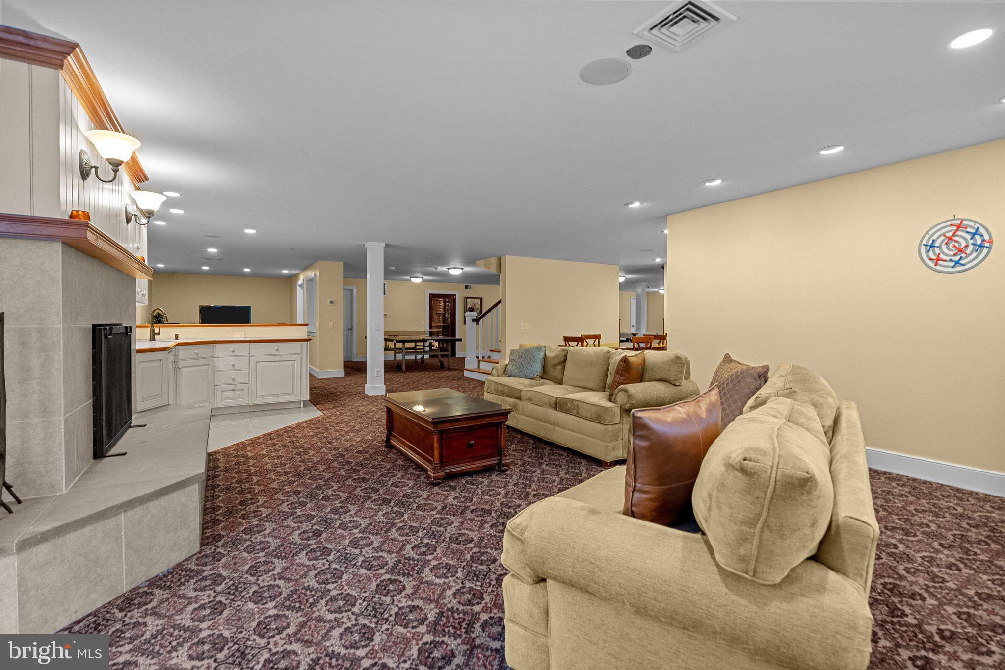 ELY FARM - Residential