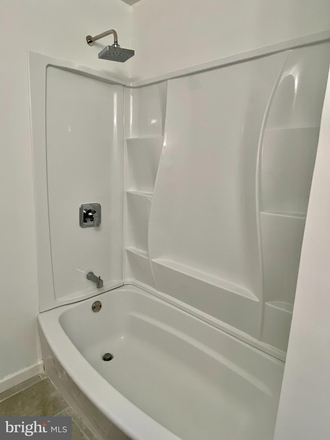 AURORA HILLS - Residential Lease