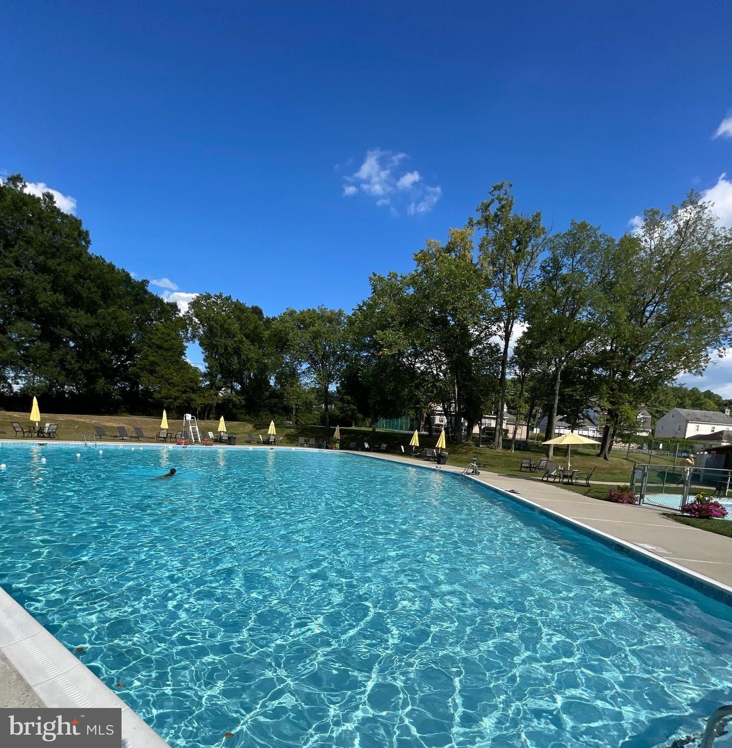 DULANEY TOWERS - Residential