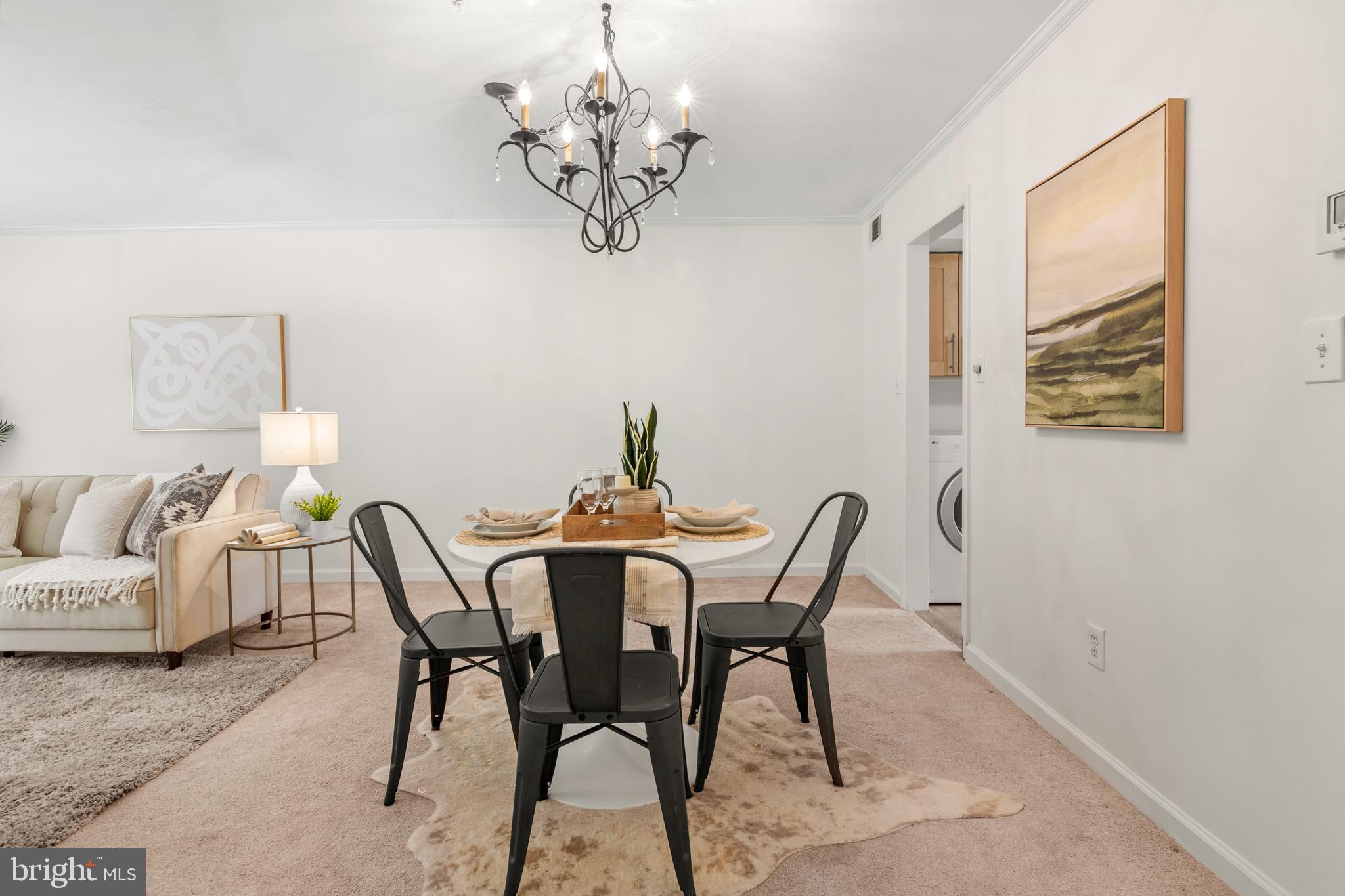 DULANEY TOWERS - Residential