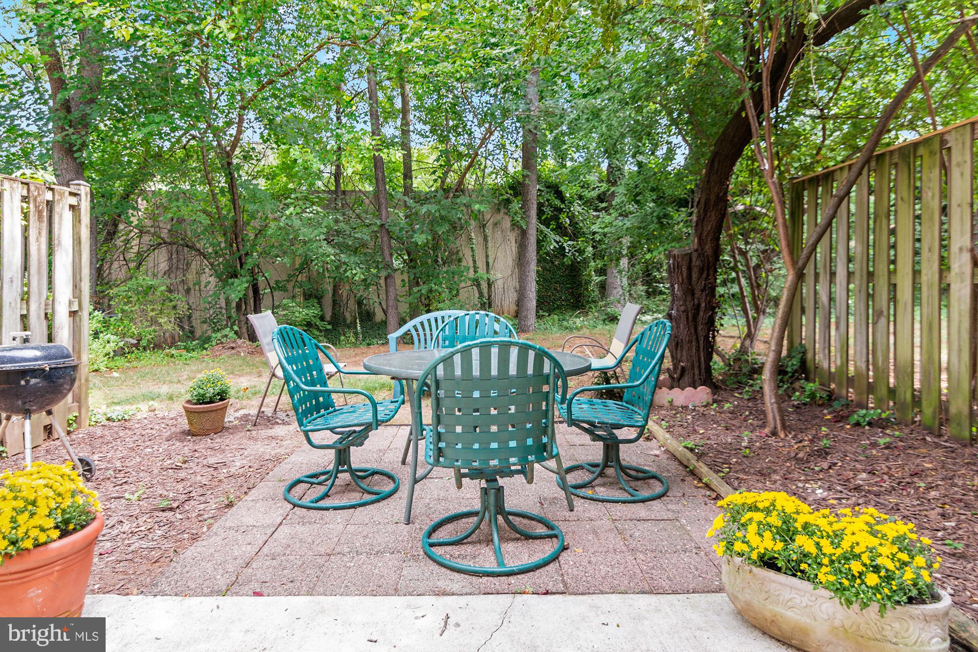 DULANEY TOWERS - Residential